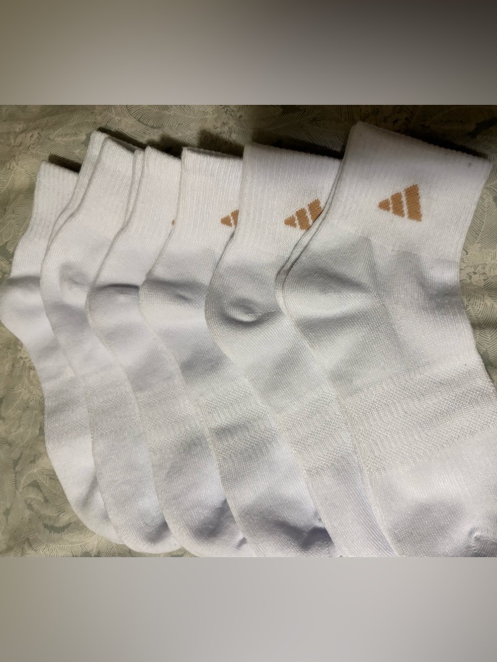 NWOT 6 pack women’s Adidas super light 3.0 White Crew Socks with Tan Logo